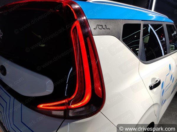 ಹ್ಯುಂಡೈ ಕೊನಾ ಎಲೆಕ್ಟ್ರಿಕ್ ಕಾರಿಗೆ ಟಕ್ಕರ್ ನೀಡಲು ಭಾರತಕ್ಕೆ ಲಗ್ಗೆಯಿಡಲಿದೆ ಕಿಯಾ ಸೊಲ್