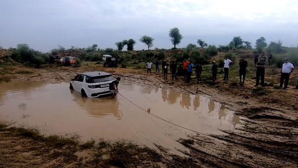 ಮತ್ತೆ ಆಪದ್ಬಾಂದವನಾದ ಮಹೀಂದ್ರಾ ಥಾರ್ ಎಸ್‌ಯುವಿ