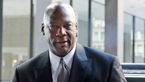 ತೀರಾ ಕಡಿಮೆ ಬೆಲೆಗೆ ಹರಾಜಾಗುತ್ತಿದೆ ಜನಪ್ರಿಯ ಕ್ರೀಡಾಪಟುವಿನ ಕಾರು