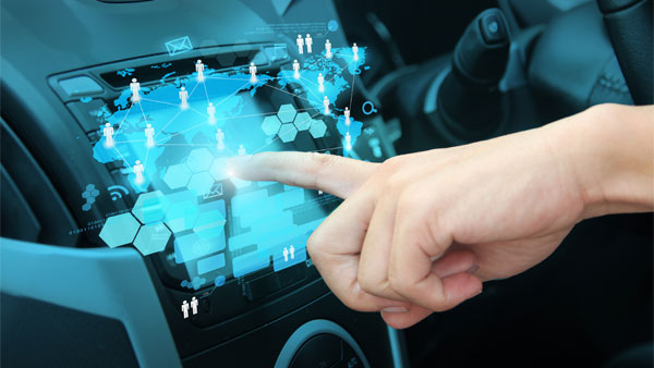 ಅಪಾಯಕ್ಕೆ ದೂಡಲಿದೆ ಡ್ರೈವ್ ಮಾಡುವಾಗಿನ ಟಚ್‌ಸ್ಕ್ರೀನ್ ಬಳಕೆ