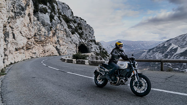 ಬಿಡುಗಡೆಯಾಯ್ತು ಹೊಸ ಡುಕಾಟಿ ಸ್ಕ್ರ್ಯಾಂಬ್ಲರ್ 1100 ಪ್ರೊ ಮತ್ತು ಸ್ಪೋರ್ಟ್ ಪ್ರೊ ಬೈಕುಗಳು