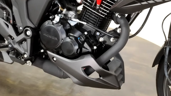 ಡೀಲರ್ ಬಳಿ ಕಾಣಿಸಿಕೊಂಡ ಹೋಂಡಾ ಹಾರ್ನೆಟ್ 2.0 ಬೈಕ್