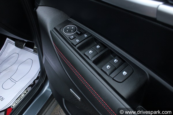 ಫಸ್ಟ್ ಡ್ರೈವ್ ರಿವ್ಯೂ: ಕಂಪ್ಯಾಕ್ಟ್ ಎಸ್‌ಯುವಿ ಮಾರಾಟದಲ್ಲಿ ಹೊಸ ಸಂಚಲನ ಸೃಷ್ಠಿಸುತ್ತಾ ಕಿಯಾ ಸೊನೆಟ್?