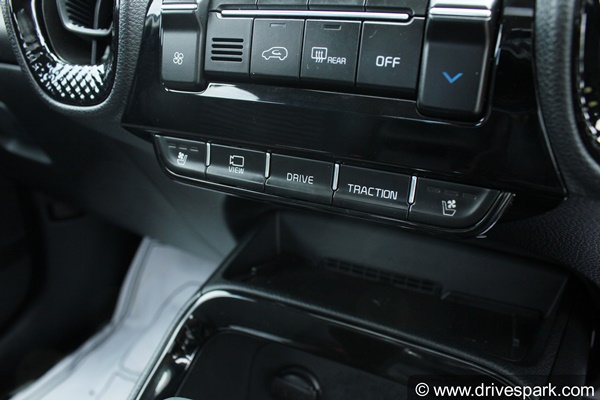 ಫಸ್ಟ್ ಡ್ರೈವ್ ರಿವ್ಯೂ: ಕಂಪ್ಯಾಕ್ಟ್ ಎಸ್‌ಯುವಿ ಮಾರಾಟದಲ್ಲಿ ಹೊಸ ಸಂಚಲನ ಸೃಷ್ಠಿಸುತ್ತಾ ಕಿಯಾ ಸೊನೆಟ್?