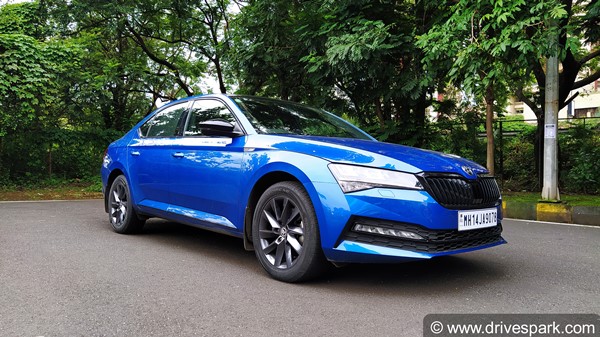 ಫಸ್ಟ್ ಡ್ರೈವ್ ರಿವ್ಯೂ: ರಸ್ತೆಗಿಳಿದ ಐಷಾರಾಮಿ ಸ್ಕೋಡಾ ಸೂಪರ್ಬ್ ಸ್ಪೋರ್ಟ್‌ಲೈನ್ ಸೆಡಾನ್