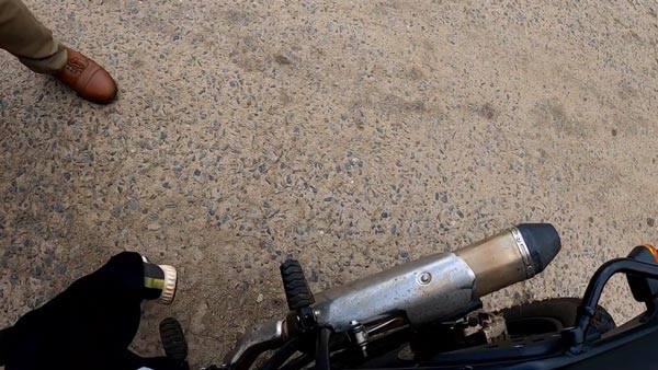 ಬೈಕಿಗೆ ದಂಡ ವಿಧಿಸಲು ಗೂಗಲ್ ಮೊರೆ ಹೋದ ಪೊಲೀಸರು