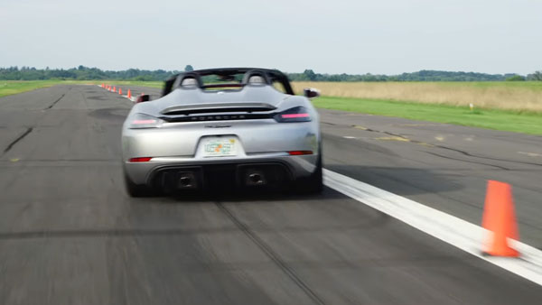 ಅತಿ ವೇಗದ ವಾಹನಗಳ ಸ್ಪರ್ಧೆಯಲ್ಲಿ ಹೊಸ ವಿಶ್ವ ದಾಖಲೆ ಬರೆದ 16 ವರ್ಷದ ಬಾಲಕಿ