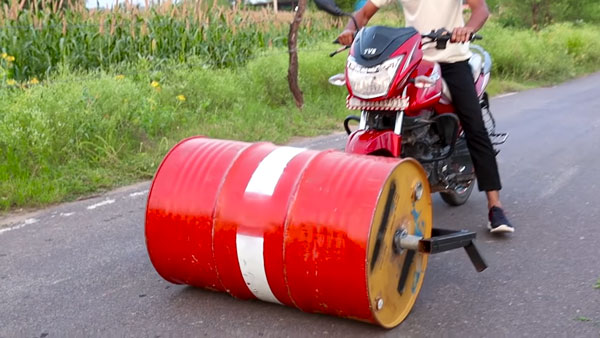 ರೋಡ್ ರೋಲರ್ ನಂತೆ ಮಾಡಿಫೈಗೊಂಡ ಟಿವಿಎಸ್‌ ವಿಕ್ಟರ್ ಬೈಕ್