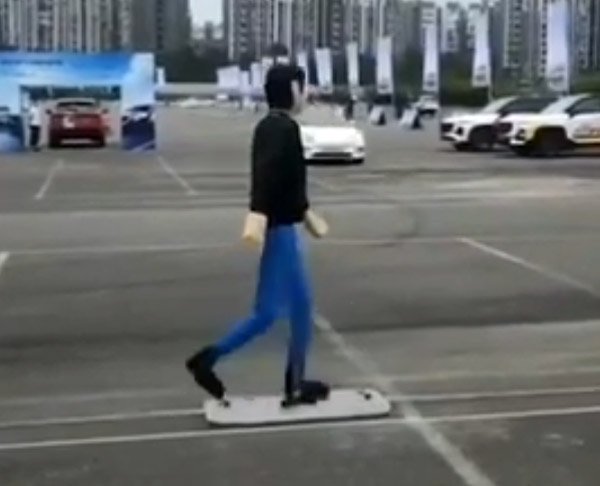 ಡೆಮೋ ನೀಡುವ ವೇಳೆ ವಿಫಲವಾಯ್ತು ಟೆಸ್ಲಾ ಮಾಡೆಲ್ 3 ಕಾರಿನ ಟೆಕ್ನಾಲಜಿ