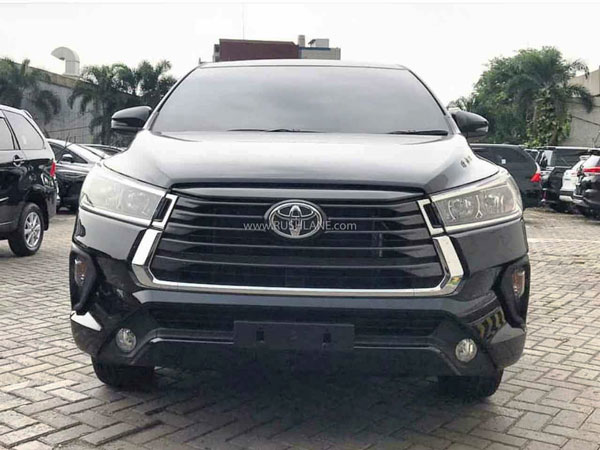 ಬಿಡುಗಡೆಗೂ ಮುನ್ನ ಇನೋವಾ ಕ್ರಿಸ್ಟಾ ಫೇಸ್‌ಲಿಫ್ಟ್ ಕಾರಿನ ಮಾಹಿತಿ ಸೋರಿಕೆ