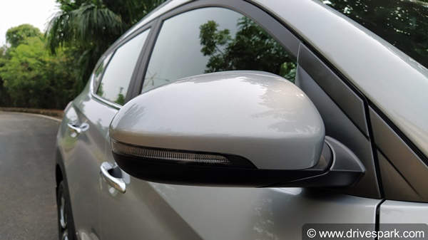 ಹ್ಯುಂಡೈ ಟ್ಯೂಸಾನ್ ಫಸ್ಟ್ ಡ್ರೈವ್ ರಿವ್ಯೂ: ಮಿಡ್ ರೇಂಜ್ ಸೆಗ್ ಮೆಂಟಿನಲ್ಲಿ ಹೊಸ ಅಲೆ ಎಬ್ಬಿಸಲಿದೆಯಾ ಹ್ಯುಂಡೈ ಟ್ಯೂಸಾನ್?