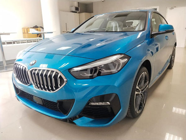 ಡೀಲರ್ ಬಳಿ ಕಾಣಿಸಿಕೊಂಡ ಬಿಎಂಡಬ್ಲ್ಯು 2 ಸೀರಿಸ್ ಗ್ರ್ಯಾನ್ ಕೂಪೆ