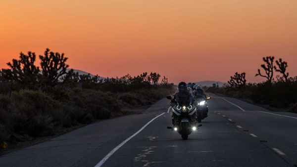 ಐಷಾರಾಮಿ ಬಿಎಂಡಬ್ಲ್ಯು ಕೆ 1600 ಜಿಟಿ ಬೈಕಿನಲ್ಲಿ ಕಾಣಿಸಿಕೊಂಡ ಸದ್ಗುರು