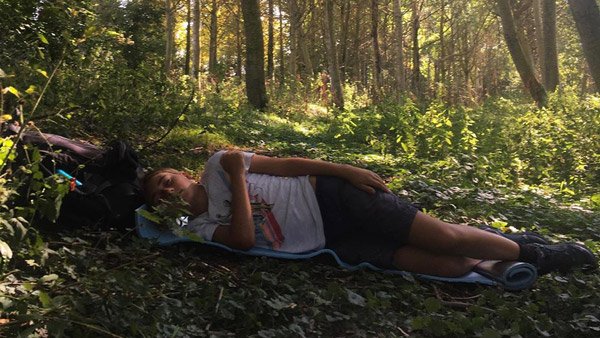 ಇಟಲಿಯಿಂದ ಲಂಡನ್ ವರೆಗೂ ಕಾಲ್ನಡಿಗೆಯಲ್ಲಿ ಸಾಗಿದ ತಂದೆ - ಮಗ