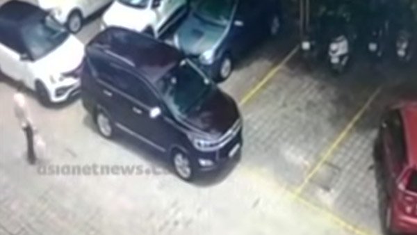 ಸರ್ವೀಸ್ ಸೆಂಟರ್ ನಿಂದಲೇ ಕಳುವಾದ ಟೊಯೊಟಾ ಇನೋವಾ ಕ್ರಿಸ್ಟಾ