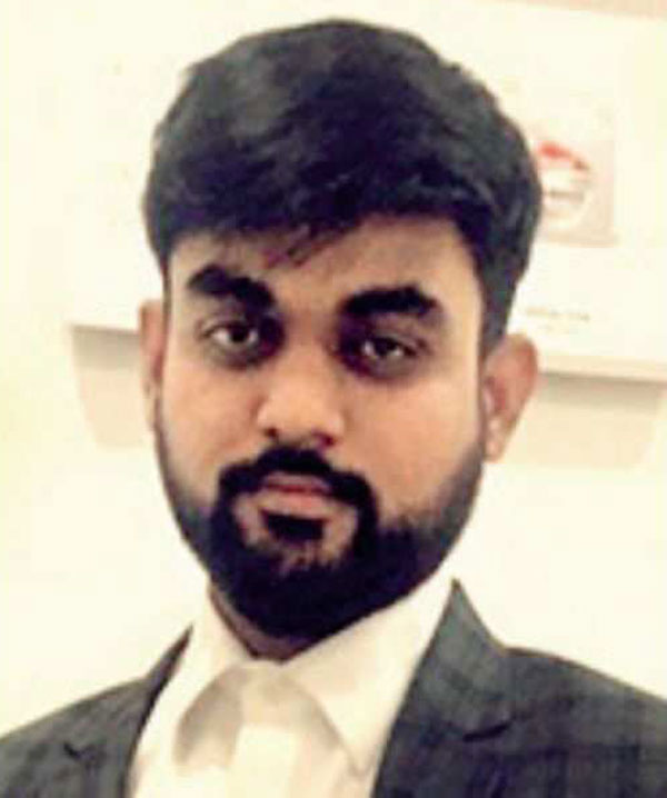 007 ನಂಬರ್ ಪ್ಲೇಟ್‍ಗಾಗಿ ಜೇಮ್ಸ್ ಬಾಂಡ್ ಅಭಿಮಾನಿ ಖರ್ಚು ಮಾಡಿದ್ದು ಎಷ್ಟು ಗೊತ್ತಾ?