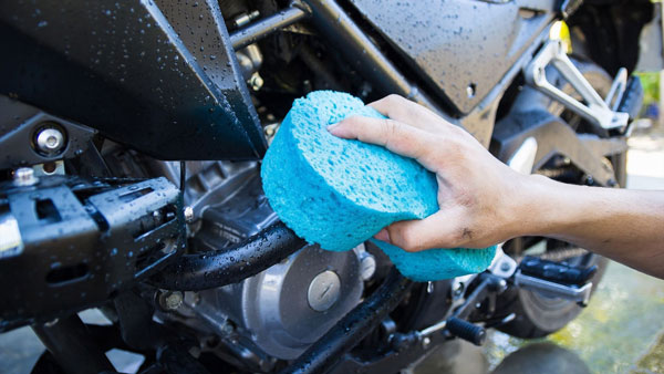 ಬೈಕ್ ಚೈನ್ ರಕ್ಷಣೆಗೆ ಸರಳ ವಿಧಾನಗಳಿವು