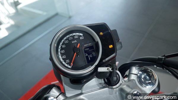 ಮಾರಾಟದಲ್ಲಿ ಹಿಂದೆ ಬಿದ್ದ ಕ್ಲಾಸಿಕ್ 350 ಬೈಕಿನ ಪ್ರತಿಸ್ಪರ್ಧಿ ಬೈಕ್