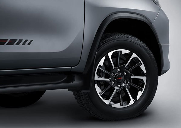 ಬಿಡುಗಡೆಗೆ ಸಜ್ಜಾದ ಟೊಯೊಟಾ ಫಾರ್ಚೂನರ್ ಫೇಸ್‌ಲಿಫ್ಟ್ ಎಸ್‍ಯುವಿಯ ವಿಶೇಷತೆಗಳು