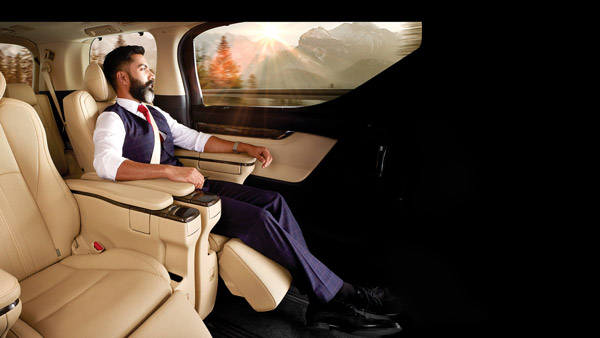 ಪೊರ್ಶೆ 911 ಕಾರು ಖರೀದಿಯ ನಂತರ ಮತ್ತೊಂದು ಐಷಾರಾಮಿ ಕಾರು ಖರೀದಿಸಿದ ನಟ ಫಹಾದ್ ಫಾಸಿಲ್