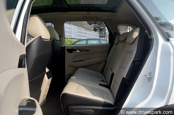 ಎಂಜಿ ಹೆಕ್ಟರ್‌ ಫೇಸ್‌ಲಿಫ್ಟ್ ಫಸ್ಟ್ ಲುಕ್: ಹಳೆ ಮಾದರಿಯಂತೆ ಮೋಡಿ ಮಾಡಲಿದೆಯಾ ಫೇಸ್‌ಲಿಫ್ಟ್ ಆವೃತ್ತಿ?