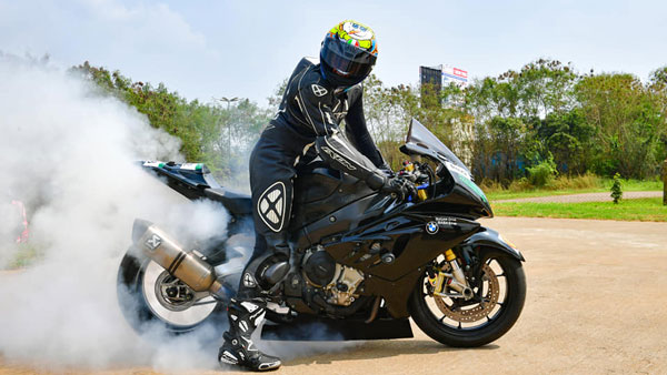 ನ್ಯಾಷನಲ್ ಡ್ರ್ಯಾಗ್ ರೇಸಿಂಗ್: 2020ರ ಆವೃತ್ತಿಯನ್ನು ಗೆದ್ದ ಕನ್ನಡಿಗ ಹೇಮಂತ್ ಮುದ್ದಪ್ಪ!