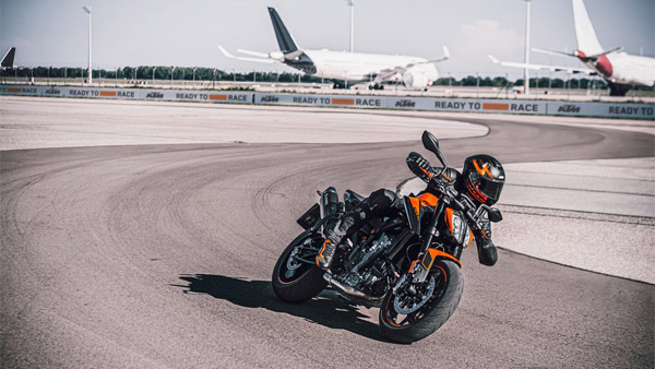 ಅನಾವರಣವಾಯ್ತು 2021ರ ಕೆಟಿಎಂ 890 ಡ್ಯೂಕ್ ಬೈಕ್