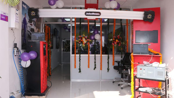 ಪ್ರತ್ಯೇಕ ಸರ್ವಿಸ್ ಸೆಂಟರ್ ತೆರೆದ ಅಪೊಲೊ ಟೈರ್ಸ್