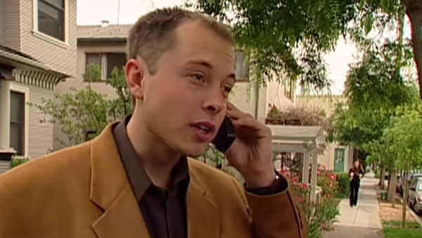 ಪೆಟ್ರೋಲ್ ಕಾರುಗಳ ಅಭಿಮಾನಿಯಾಗಿದ್ದ ಈತ ಈಗ ಎಲೆಕ್ಟ್ರಿಕ್ ಕಾರು ತಯಾರಕ ಕಂಪನಿಯ ಸಿಇಒ