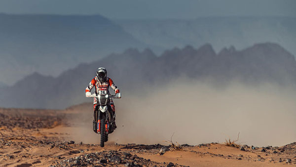 ಡಕಾರ್ ರ‍್ಯಾಲಿ 2021: 43ನೇ ಆವೃತ್ತಿಯನ್ನು ಗೆದ್ದ ಹೋಂಡಾ ರೈಡರ್ ಕೆವಿನ್ ಬೆನೆವಿಡೆಸ್