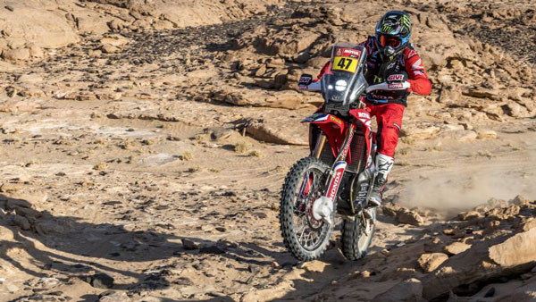 ಡಕಾರ್ ರ‍್ಯಾಲಿ 2021: ನಾಲ್ಕನೇ ಹಂತದ ರ‍್ಯಾಲಿಯಲ್ಲಿ ಗಾಯಗೊಂಡು ಆಸ್ಪತ್ರೆಗೆ ದಾಖಲಾದ ಕನ್ನಡಿಗ ಸಿ.ಎಸ್.ಸಂತೋಷ್ 