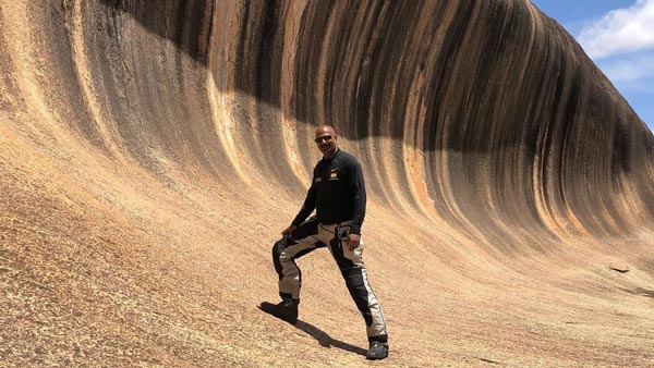 ರಾಜಸ್ಥಾನದಲ್ಲಿ ಒಂಟೆಗೆ ಡಿಕ್ಕಿ: ಬೆಂಗಳೂರಿನ ಖ್ಯಾತ ಬೈಕ್ ರೈಡರ್ ಸಾವು 