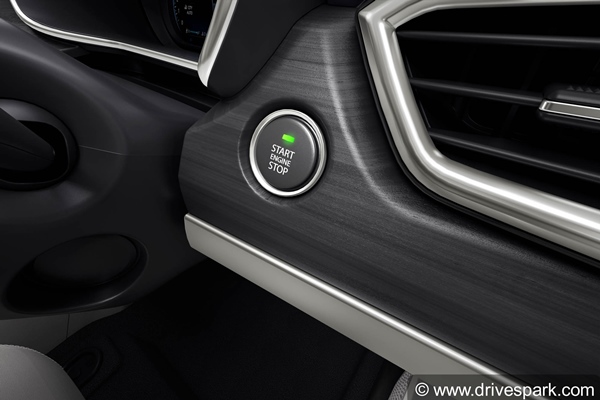 ಫಸ್ಟ್ ಡ್ರೈವ್ ರಿವ್ಯೂ: ಮಾರುಕಟ್ಟೆಯಲ್ಲಿ ಮತ್ತೊಮ್ಮೆ ಸಂಚಲವನ್ನು ಸೃಷ್ಠಿಸಲು ಸಜ್ಜಾದ ಟಾಟಾ ಸಫಾರಿ