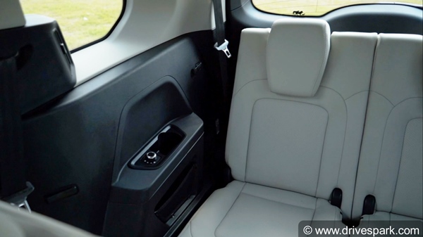 ಫಸ್ಟ್ ಡ್ರೈವ್ ರಿವ್ಯೂ: ಮಾರುಕಟ್ಟೆಯಲ್ಲಿ ಮತ್ತೊಮ್ಮೆ ಸಂಚಲವನ್ನು ಸೃಷ್ಠಿಸಲು ಸಜ್ಜಾದ ಟಾಟಾ ಸಫಾರಿ