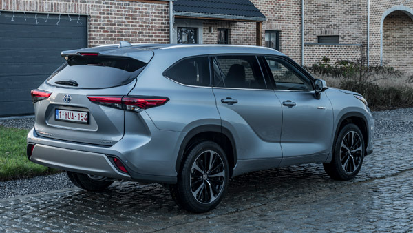 ಹೊಸ ಟೊಯೊಟಾ ಹೈಲ್ಯಾಂಡರ್ ಹೈಬ್ರಿಡ್ 7-ಸೀಟರ್ ಆವೃತ್ತಿ ಬಿಡುಗಡೆ