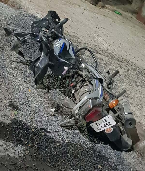 ಐಷಾರಾಮಿ ಕಾರು ಚಾಲಕನ ನಿರ್ಲಕ್ಷ್ಯಕ್ಕೆ ಪ್ರಾಣ ತೆತ್ತ ಪೊಲೀಸ್ ಕಾನ್‌ಸ್ಟೆಬಲ್‌ಗಳು