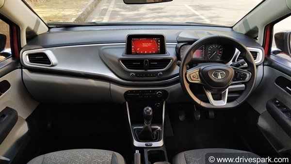 ಮಾರಾಟದಲ್ಲಿ ಹೊಸ ಮೈಲಿಗಲ್ಲು ದಾಟಿದ ಟಾಟಾ ಆಲ್ಟ್ರೋಜ್ ಕಾರು