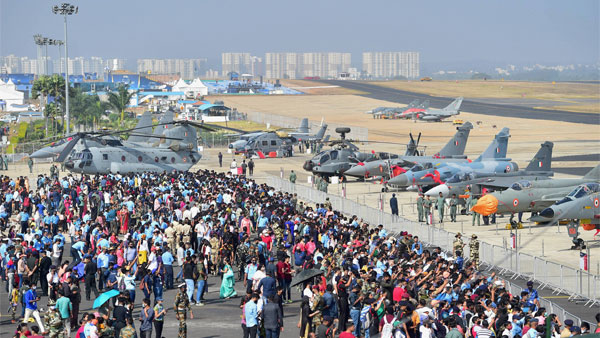 ಕರೋನಾ ಸಾಂಕ್ರಾಮಿಕದ ನಡುವೆಯೇ ಆರಂಭಗೊಂಡ 13ನೇ ಆವೃತ್ತಿಯ ಏರೋ ಇಂಡಿಯಾ