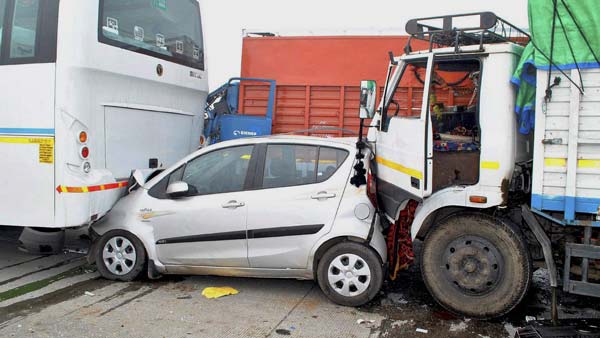 ಅಪಘಾತಗಳಲ್ಲಿ ಸಾವನ್ನಪ್ಪುವವರಲ್ಲಿ ಪುರುಷರ ಸಂಖ್ಯೆಗಿಂತ ಮಹಿಳೆಯರ ಸಂಖ್ಯೆಯೇ ಅಧಿಕ