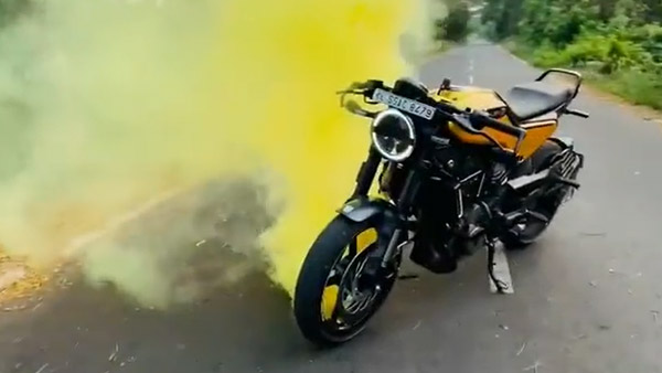 ಮಾಡಿಫೈಗೊಂಡು ಮಿಂಚಿದ ಹಸ್ಕ್​ವರ್ನಾ ವಿಟ್‌ಪಿಲೆನ್ 250 ಬೈಕ್ 