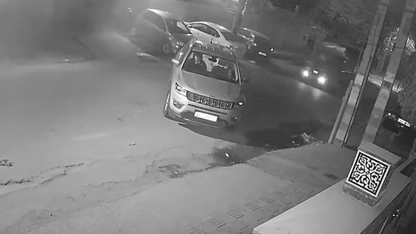 ಕ್ರೆಟಾ ಕಾರಿನಲ್ಲಿ ಬಂದು ಜೀಪ್ ಕಂಪಾಸ್ ಕಾರು ಕದ್ದ ಖದೀಮರು