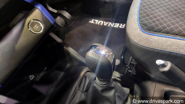 ಟರ್ಬೊ ಪೆಟ್ರೋಲ್ ಎಂಜಿನ್ ಹೊಂದಿರುವ ಟ್ರೈಬರ್ ಬಿಡುಗಡೆಯನ್ನು ಮುಂದೂಡಿದ ರೆನಾಲ್ಟ್