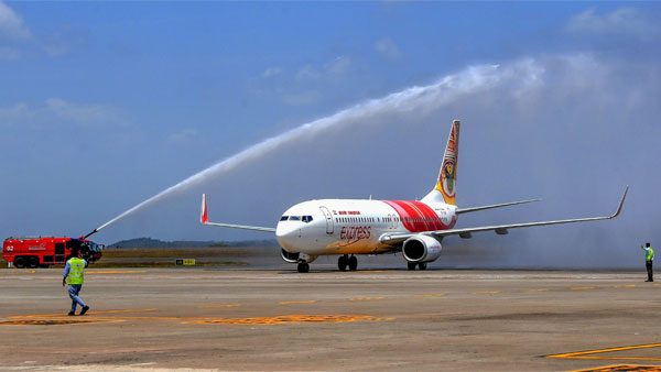 ವಿಮಾನಗಳಿಗೆ ವಾಟರ್ ಸೆಲ್ಯೂಟ್ ನೀಡುವ ಹಿಂದಿನ ಉದ್ದೇಶಗಳಿವು