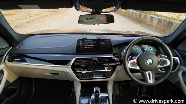 ಬಿಎಂಡಬ್ಲ್ಯು ಇಂಡಿಯಾ ಅಧಿಕೃತ ವೆಬ್‌ಸೈಟ್‌ನಿಂದ ಕಣ್ಮರೆಯಾದ ಎಂ 5 ಕಾರು