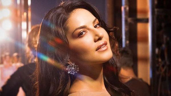 ಸನ್ನಿ ಲಿಯೋನ್ ಪತಿಯ ಕಾರಿನ ನಂಬರ್ ಬಳಸಿ ಸಿಕ್ಕಿ ಬಿದ್ದ ಐಷಾರಾಮಿ ಕಾರು ಮಾಲೀಕ