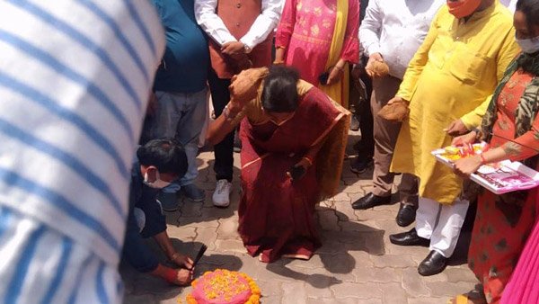 ಮಹಿಳೆಯರಿಗಾಗಿಯೇ ಶುರುವಾಯ್ತು ಪಿಂಕ್ ಸಿಟಿ ಬಸ್