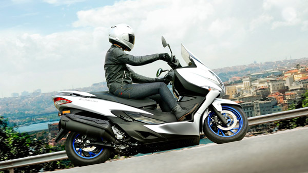 ಹೊಸ ತಂತ್ರಜ್ಞಾನಗಳೊಂದಿಗೆ ಅನಾವರಣಗೊಂಡ ಸುಜುಕಿ ಬರ್ಗ್‍ಮನ್ 400 ಮ್ಯಾಕ್ಸಿ-ಸ್ಕೂಟರ್ 