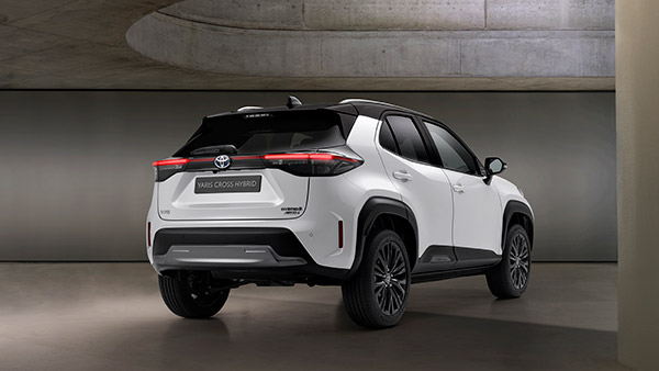 ಆಕರ್ಷಕ ವಿನ್ಯಾಸದ ಸಣ್ಣ ಅಡ್ವೆಂಚರ್ ಎಸ್‍ಯುವಿಯನ್ನು ಅನಾವರಣಗೊಳಿಸಿದ ಟೊಯೊಟಾ