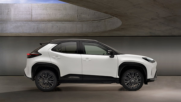 ಆಕರ್ಷಕ ವಿನ್ಯಾಸದ ಸಣ್ಣ ಅಡ್ವೆಂಚರ್ ಎಸ್‍ಯುವಿಯನ್ನು ಅನಾವರಣಗೊಳಿಸಿದ ಟೊಯೊಟಾ