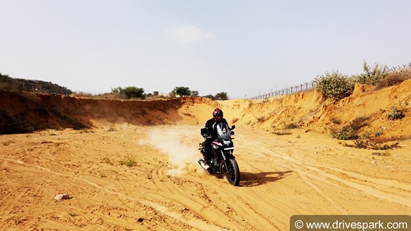 ಅಡ್ವೆಂಚರ್ ವಿಭಾಗದಲ್ಲಿ ಮಿಂಚಲು ಸಜ್ಜಾದ ಹೋಂಡಾ ಸಿಬಿ500ಎಕ್ಸ್ ವಿಶೇಷತೆ ಏನು?